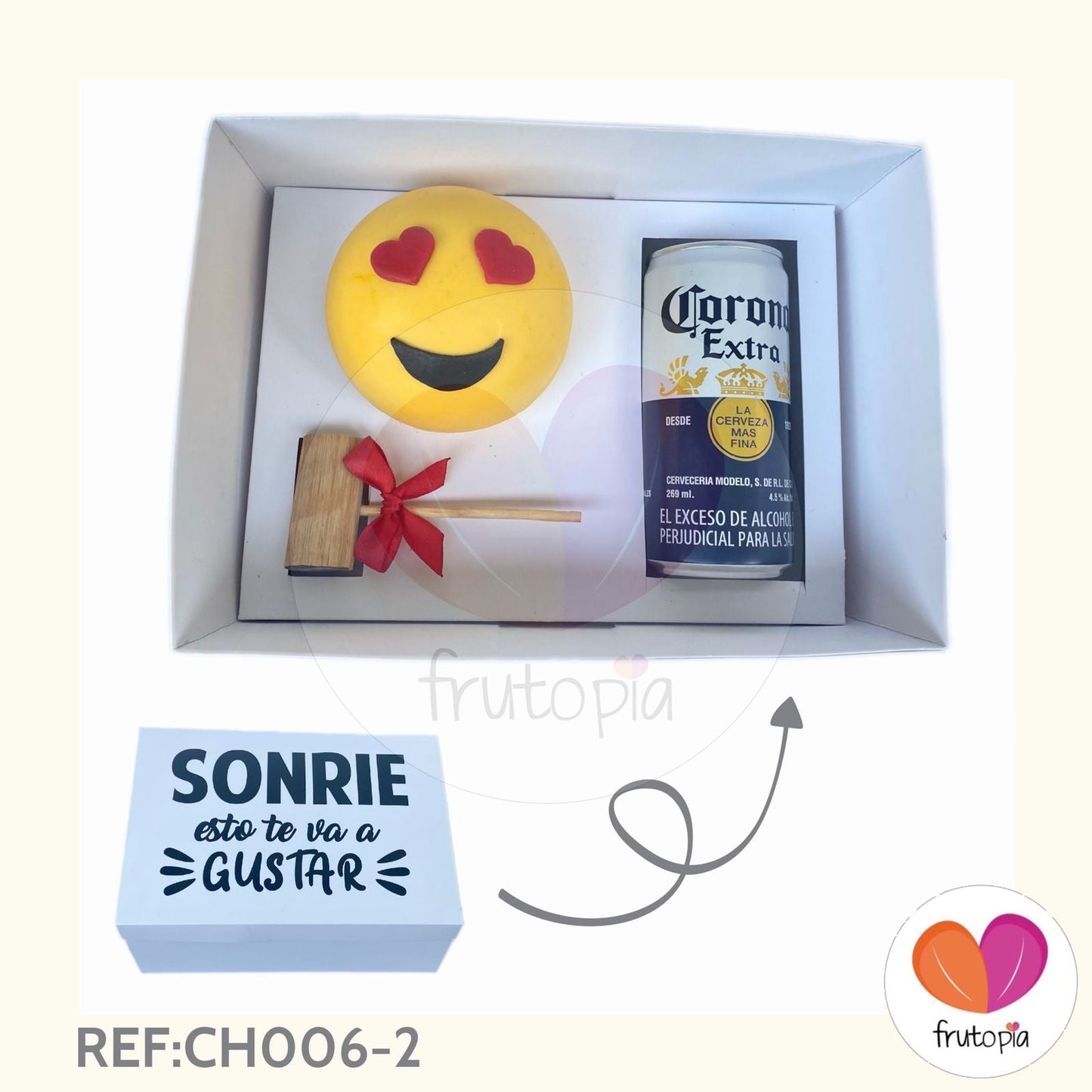 Bomba de chocolate EMOTICÓN ENAMORADO relleno con dulces y algo mas