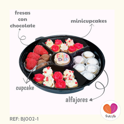 Bandeja de fresas con chocolate, alfajores y minicupcakes REF: BJ002-1